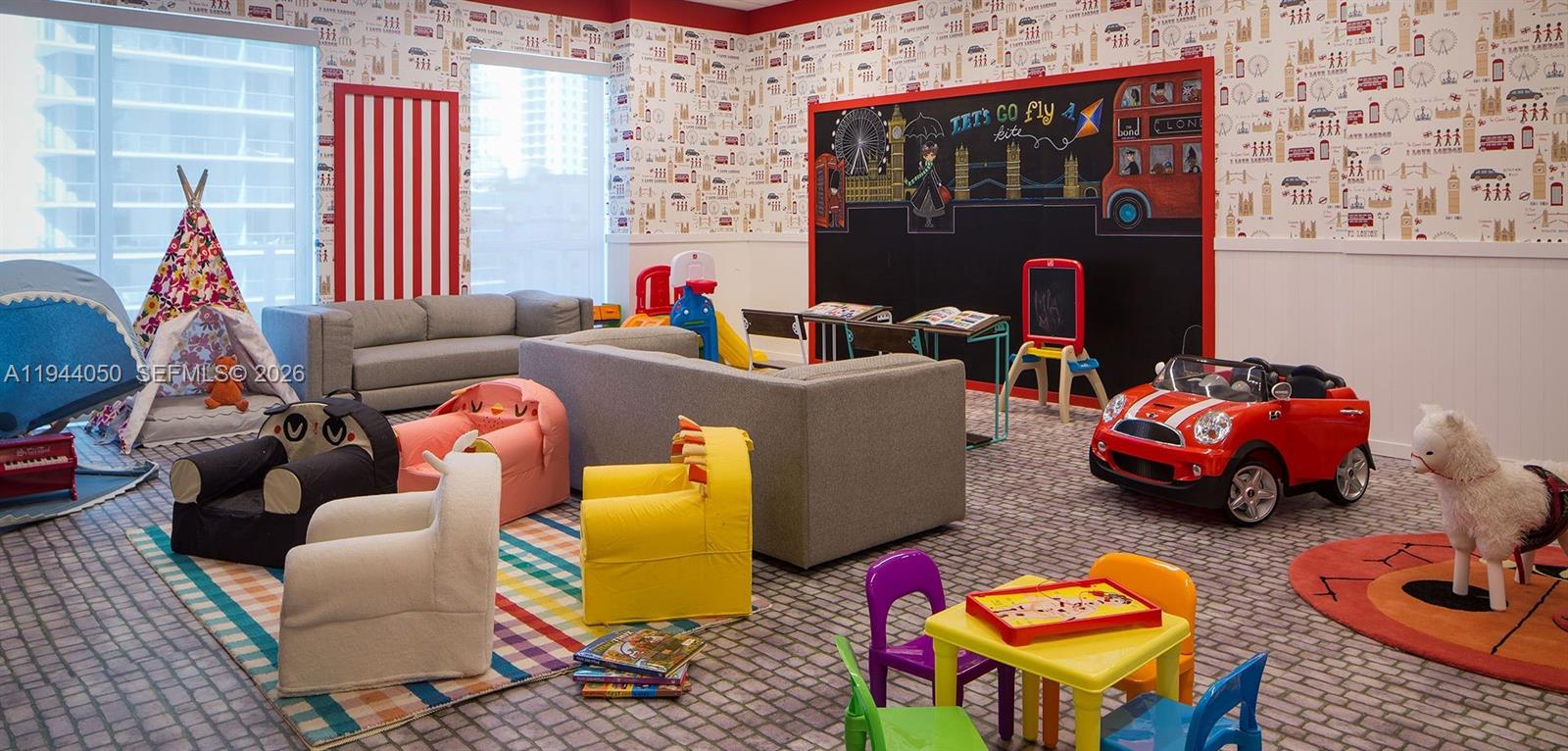 1080 Brickell Ave 911