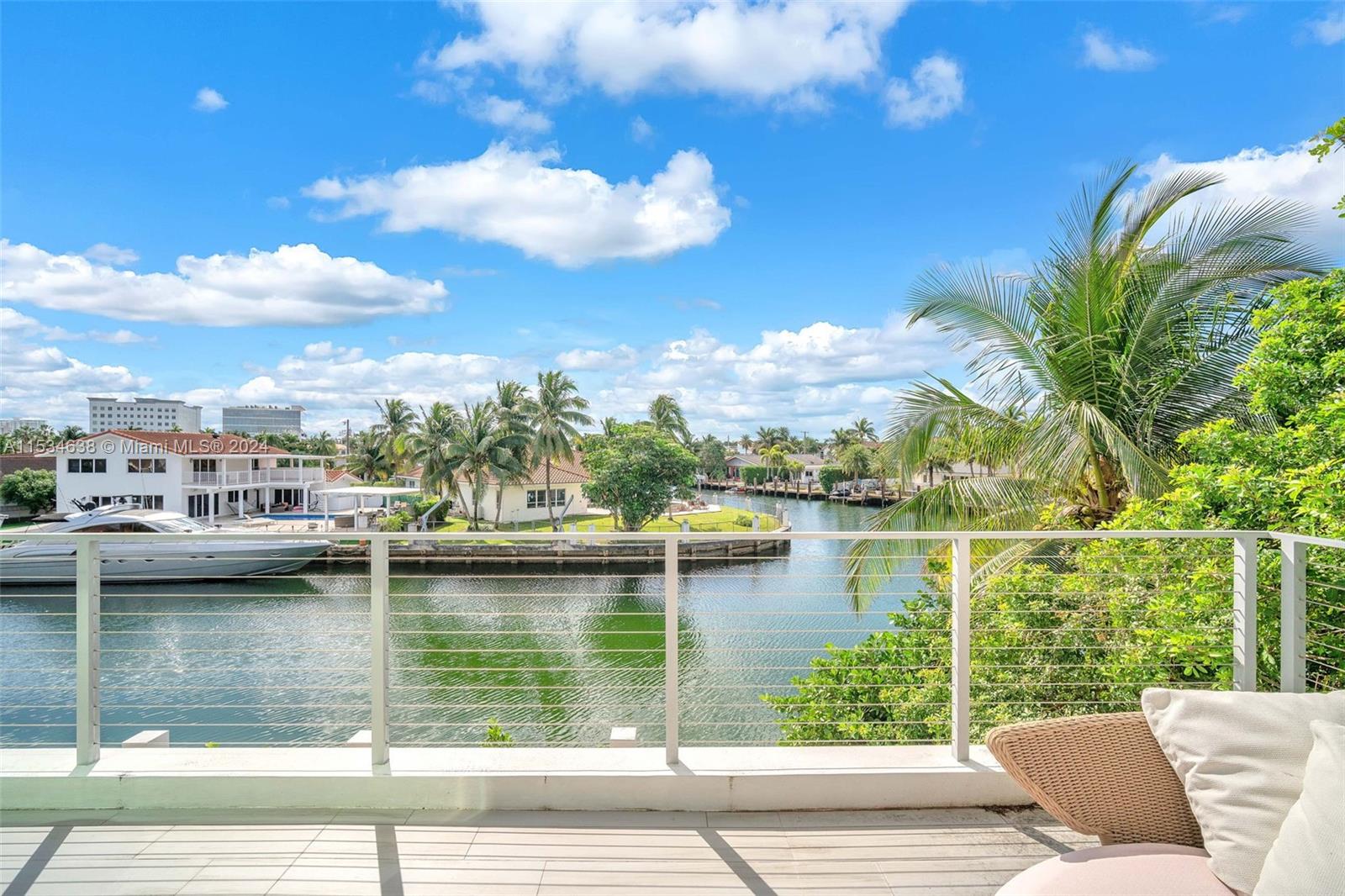 EASTERN SHORES 1ST ADDN - Residential