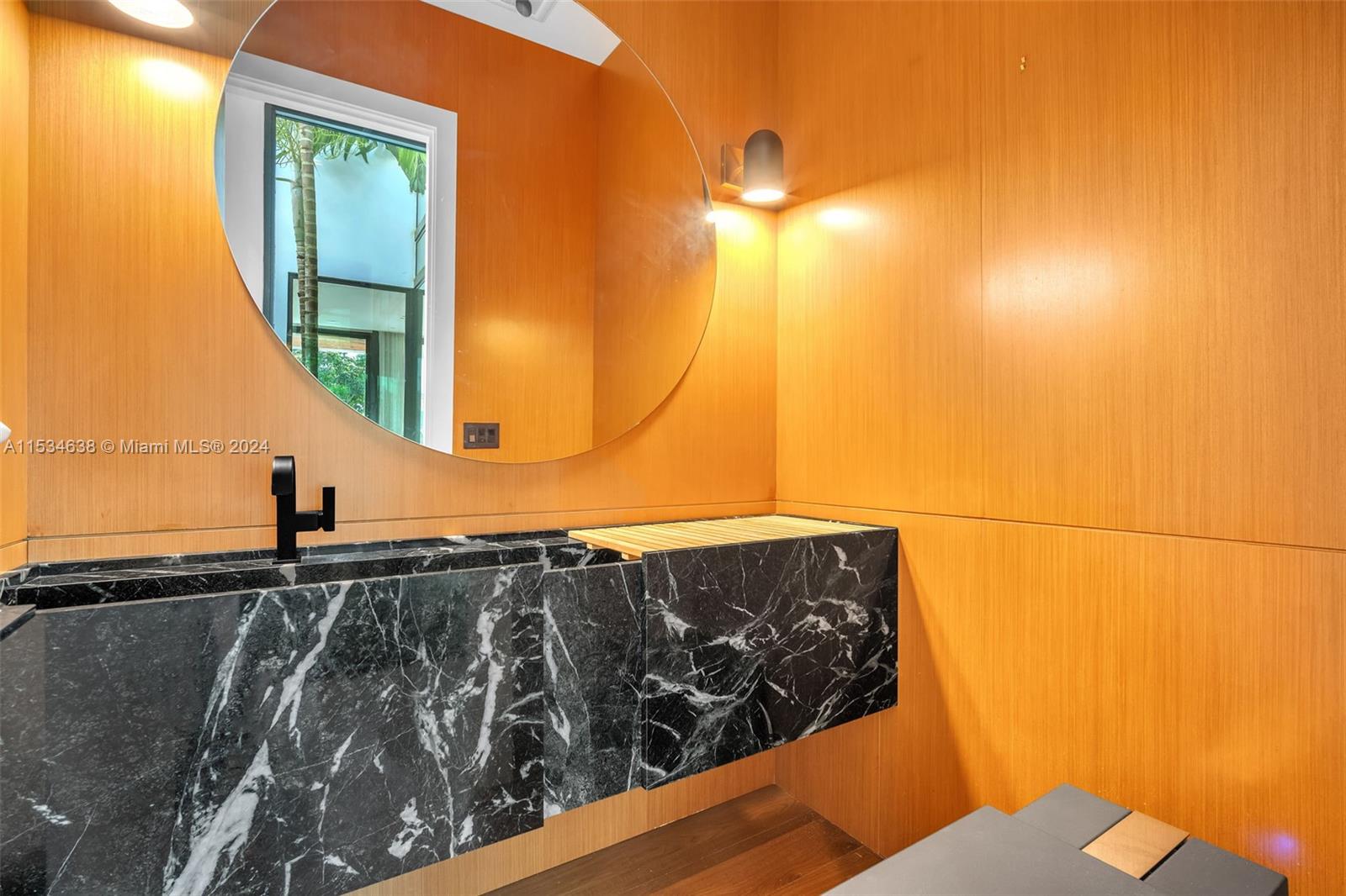 EASTERN SHORES 1ST ADDN - Residential