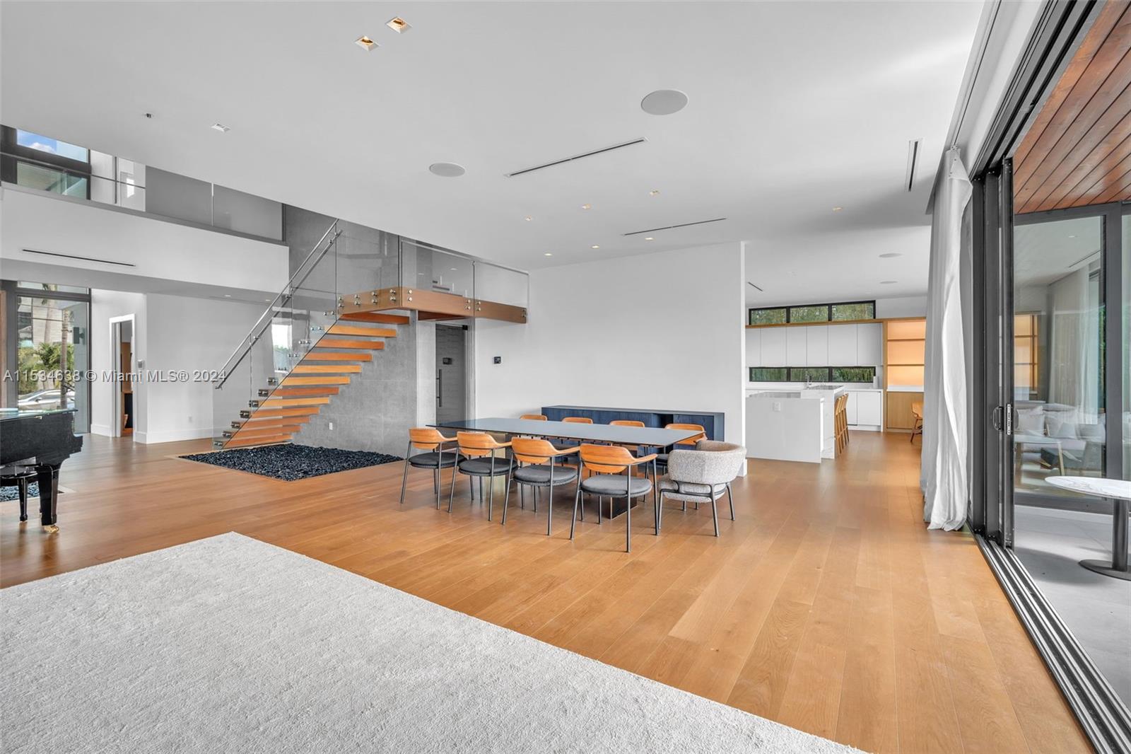 EASTERN SHORES 1ST ADDN - Residential