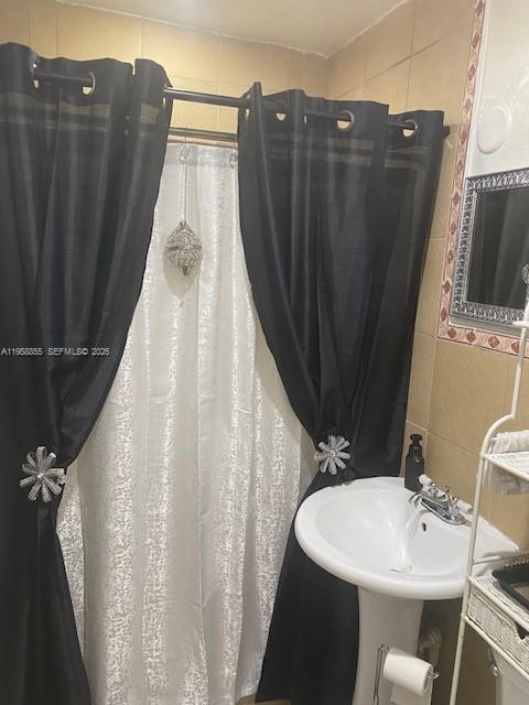 GRATIGNY HEIGHTS 1ST ADDN - Residential