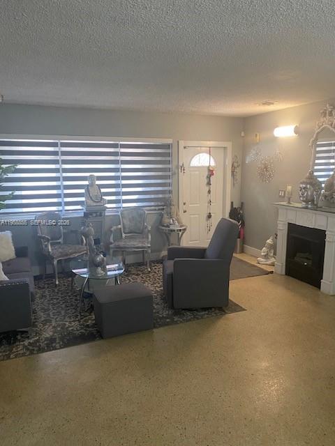 GRATIGNY HEIGHTS 1ST ADDN - Residential