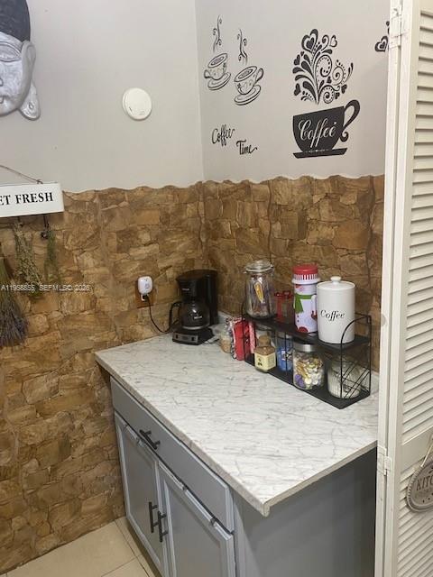 GRATIGNY HEIGHTS 1ST ADDN - Residential