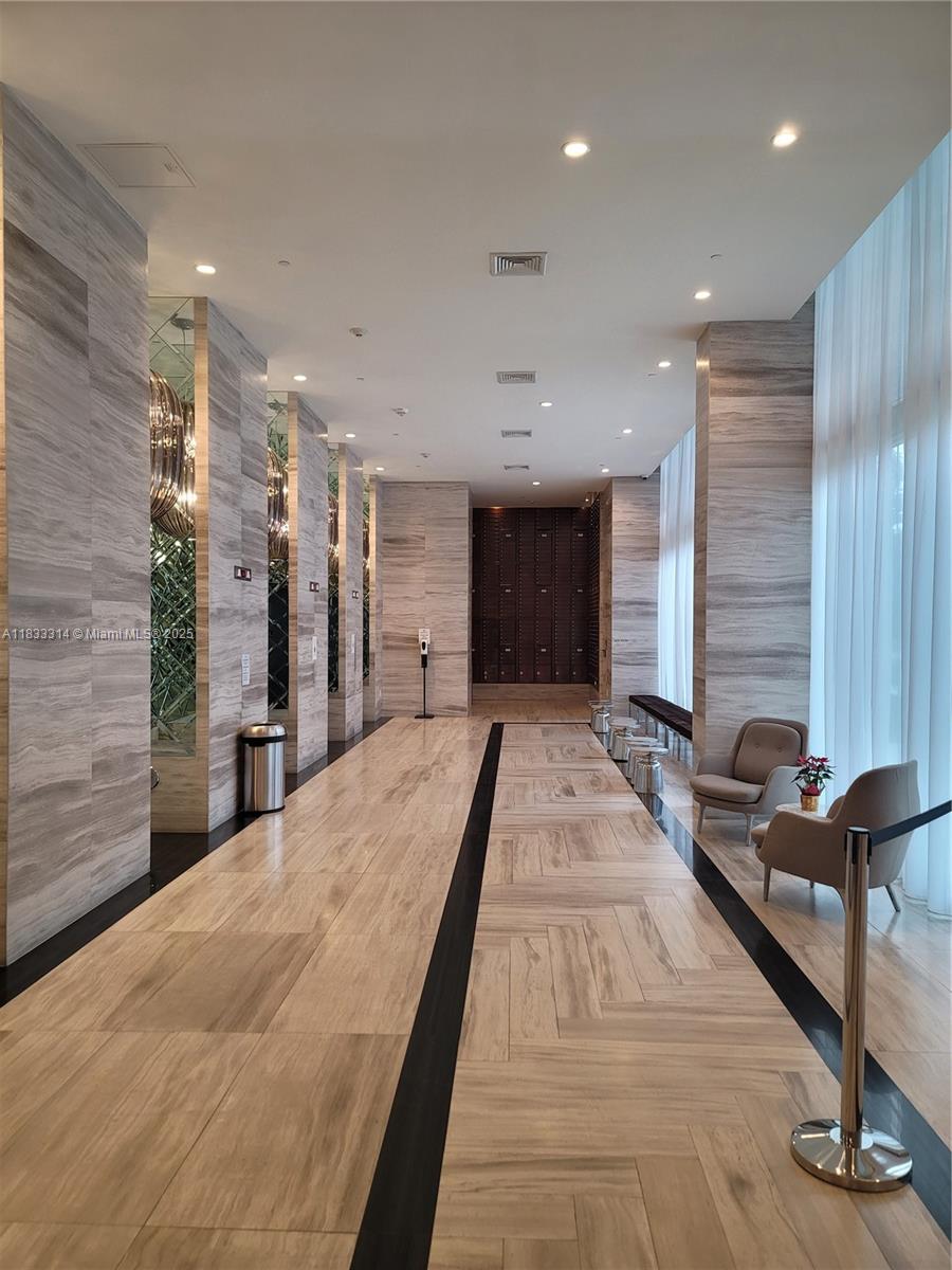 2000 Metropica Way 2411