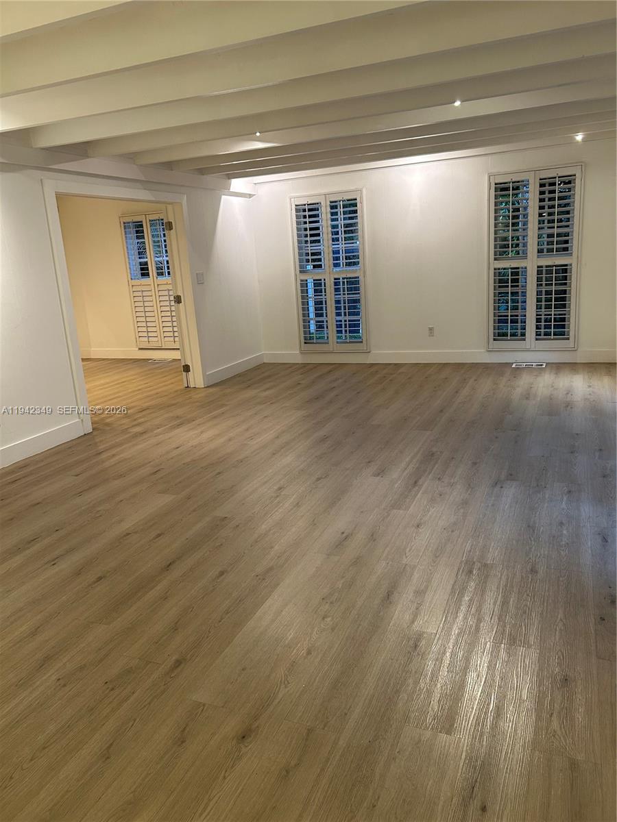 PARK MANOR - Residential