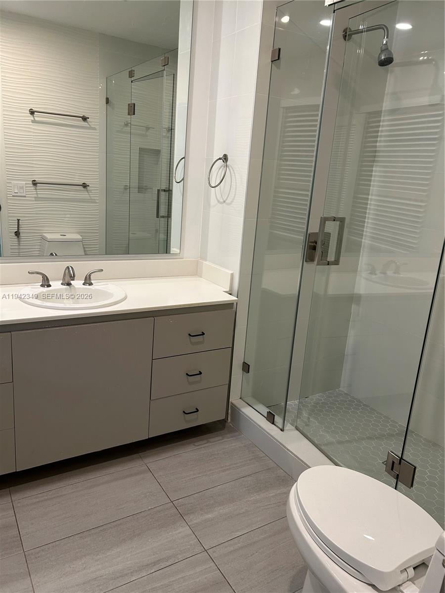 PARK MANOR - Residential