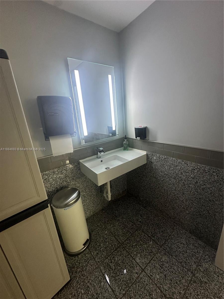 HERITAGE HOMES FIRST ADD - Residential