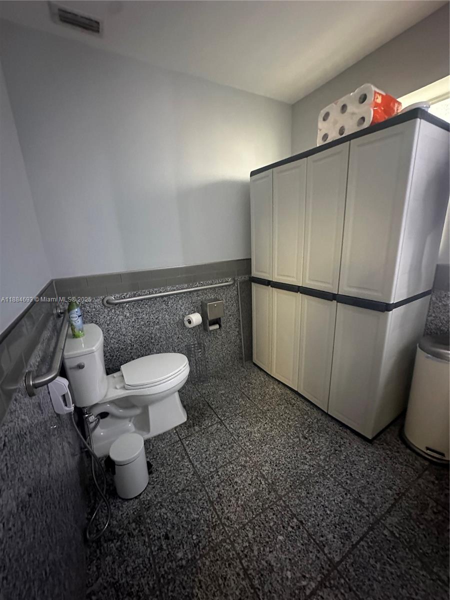 HERITAGE HOMES FIRST ADD - Residential