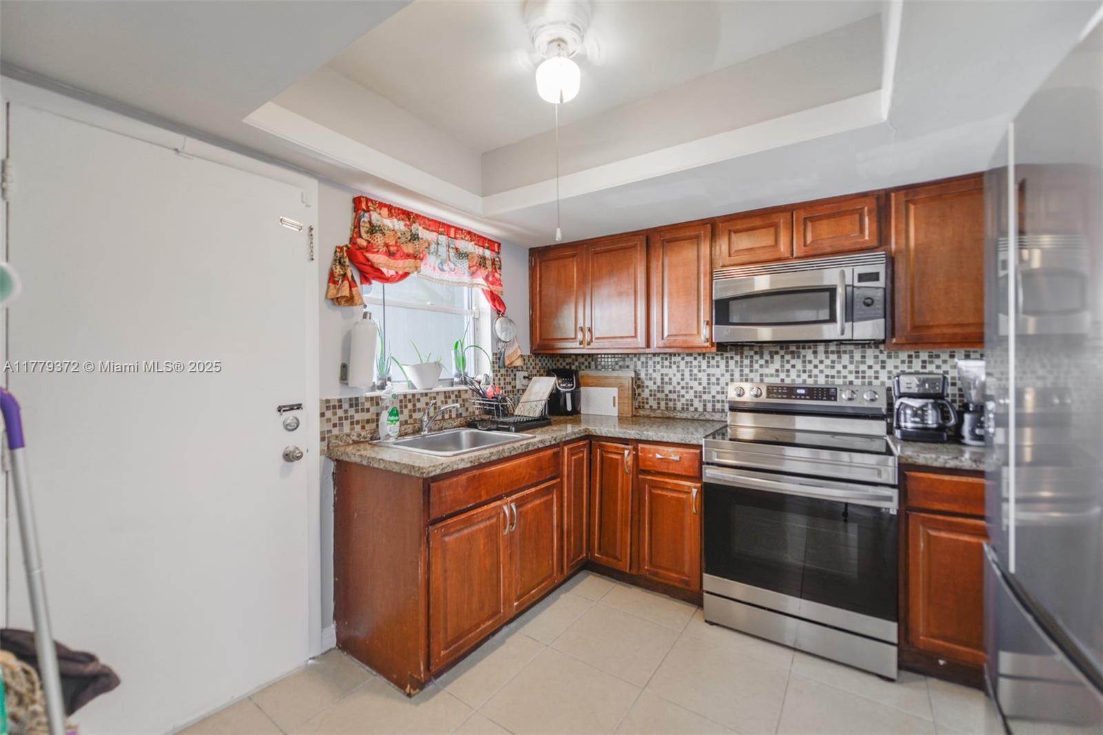 SANS SOUCI CONDO - Residential