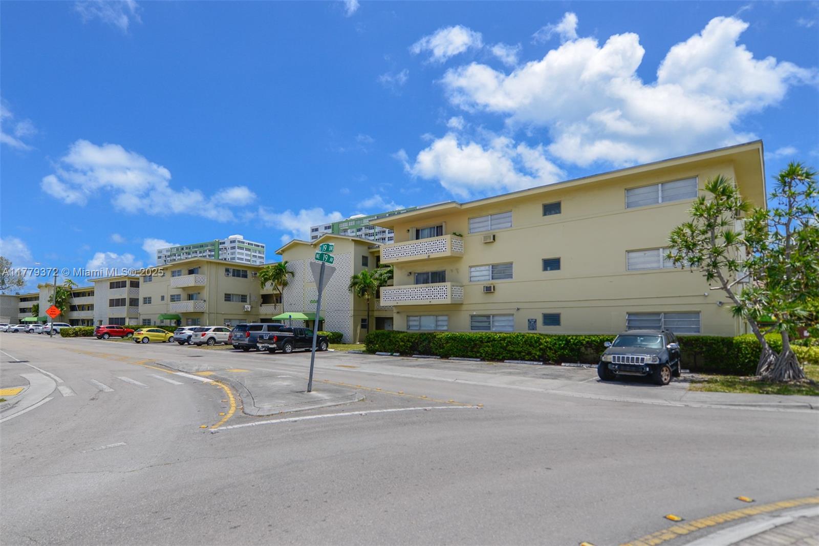 SANS SOUCI CONDO - Residential