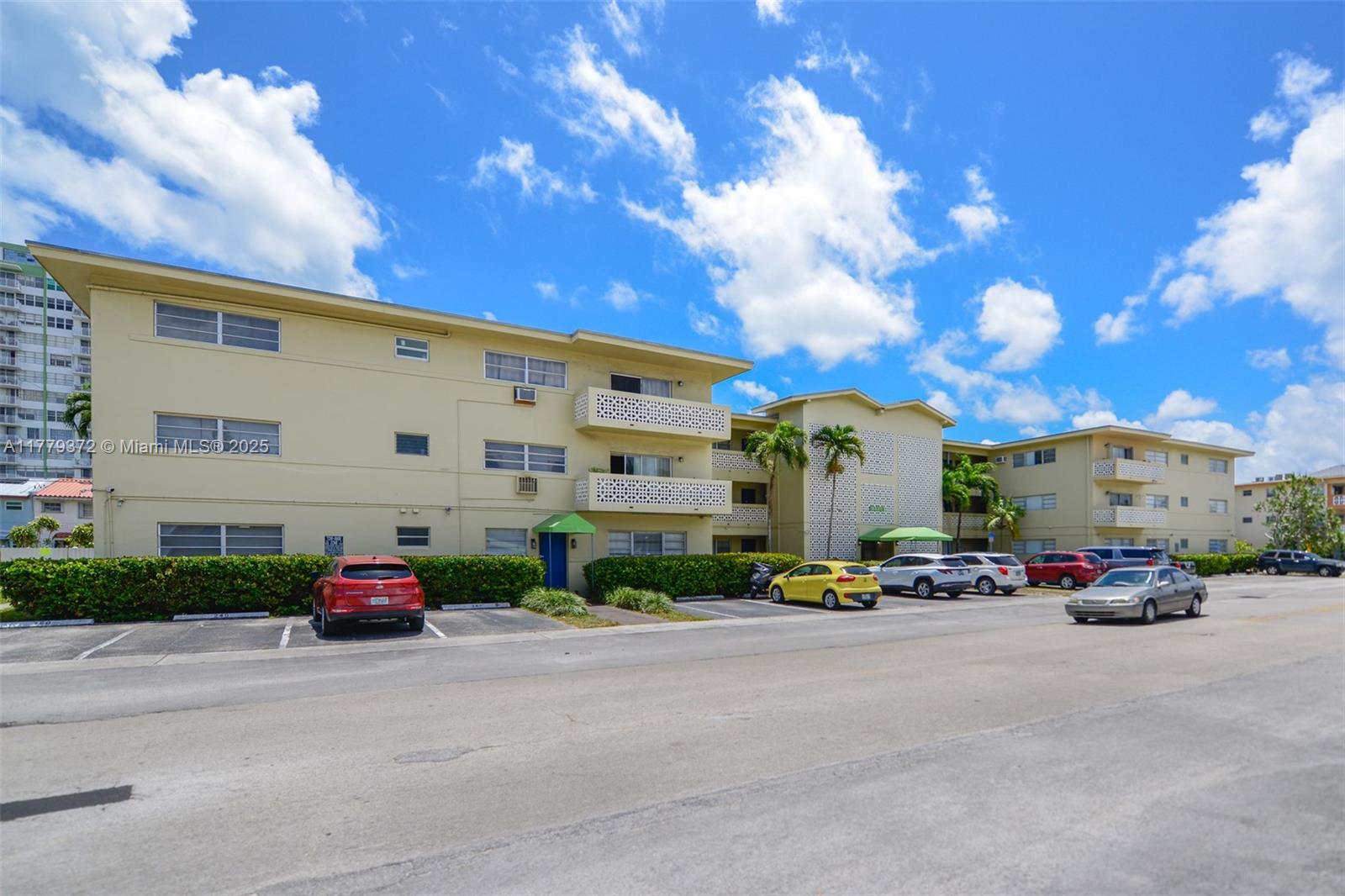SANS SOUCI CONDO - Residential