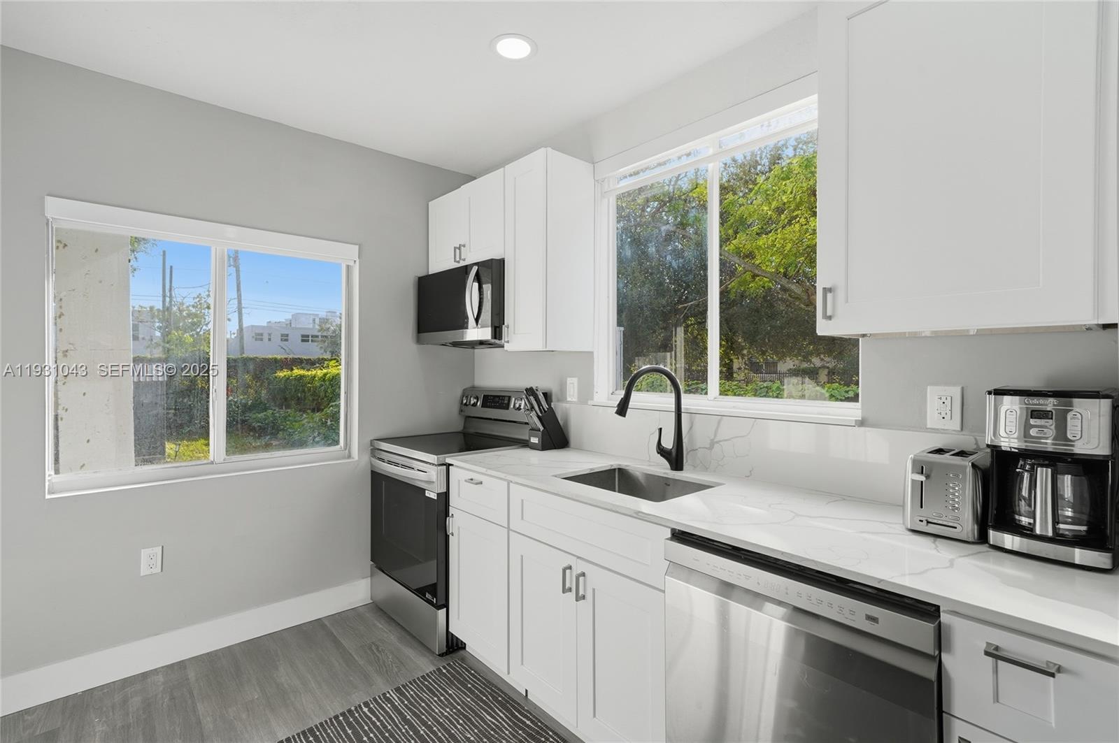 ALLAPATTAH VIEW - Residential Lease