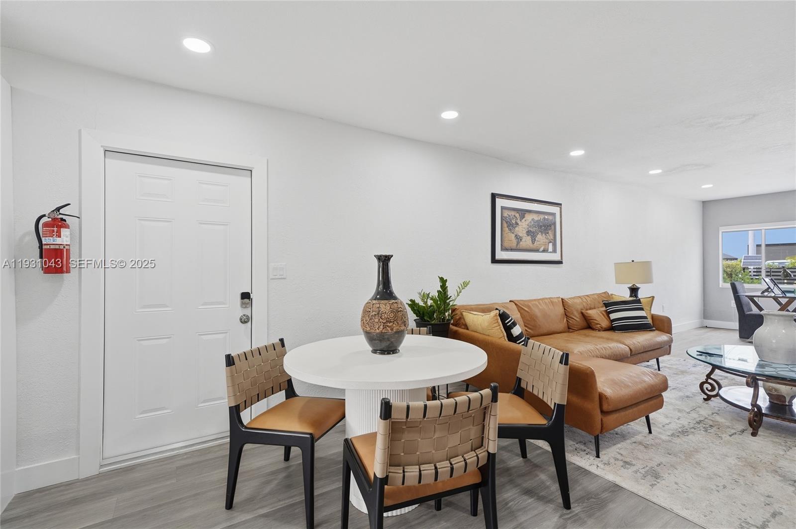 ALLAPATTAH VIEW - Residential Lease