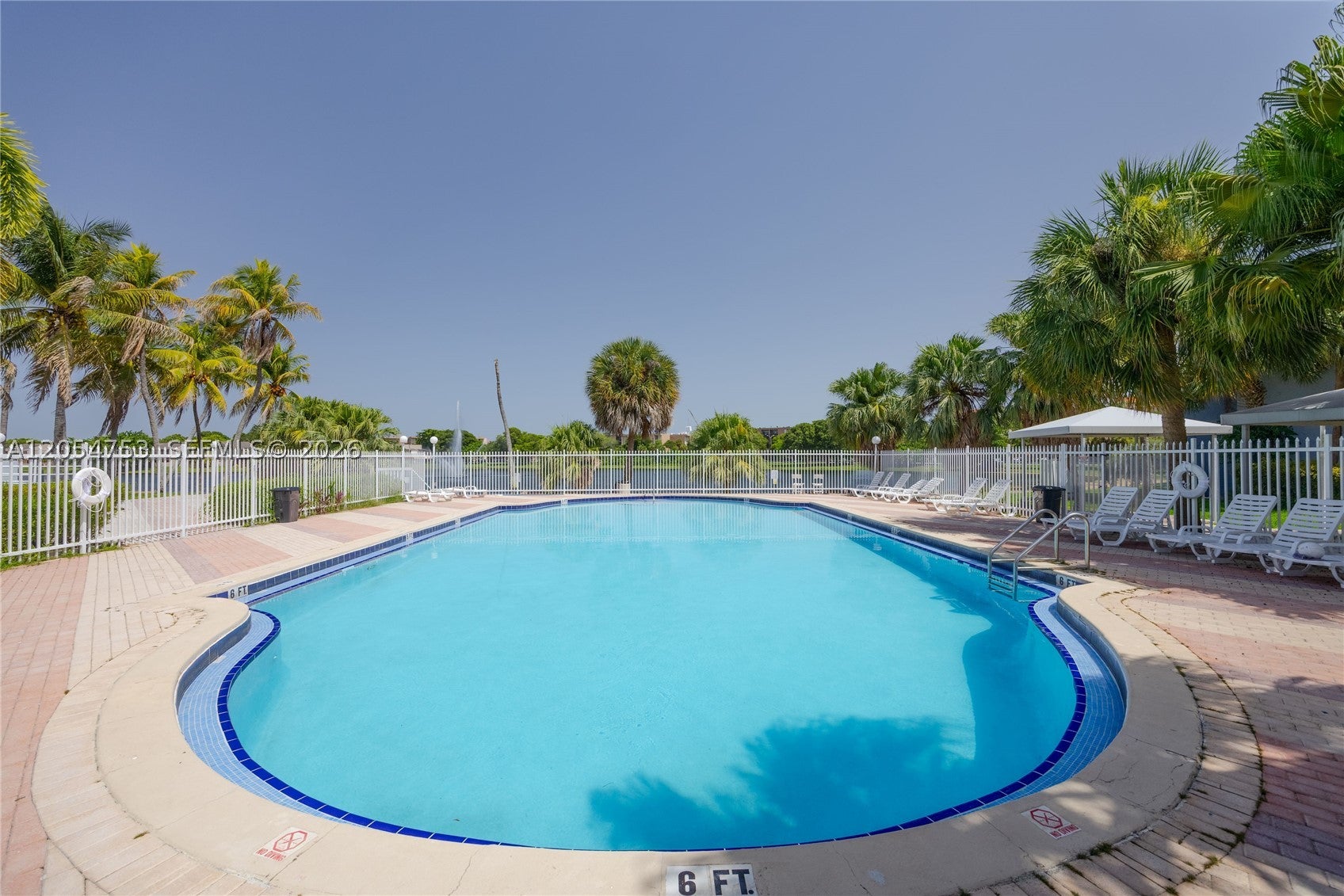 9365 Fontainebleau Blvd E205