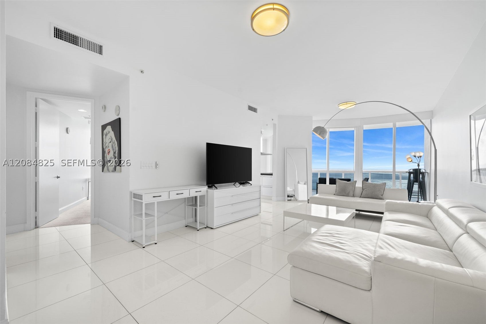 18201 Collins Ave 4709