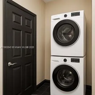 Fort Lauderdale, Florida 33304, United States, 4 Bedrooms Bedrooms, ,3 BathroomsBathrooms,Residential,Active,130112