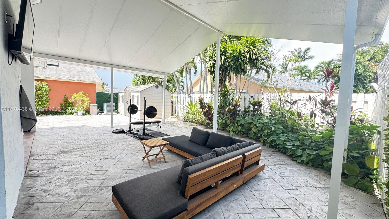 PRINCETONIAN BY THE PARK - Residential