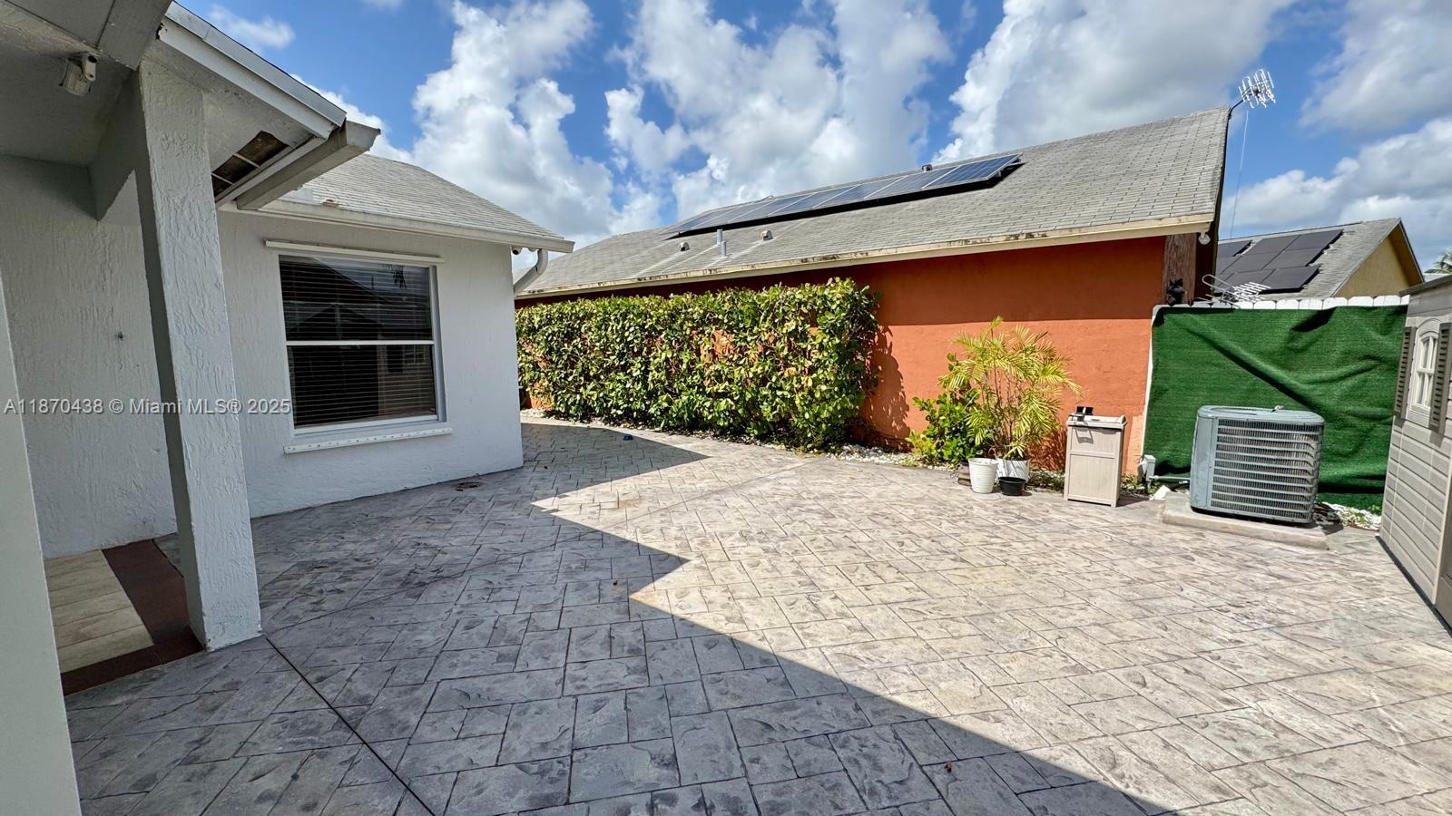 PRINCETONIAN BY THE PARK - Residential