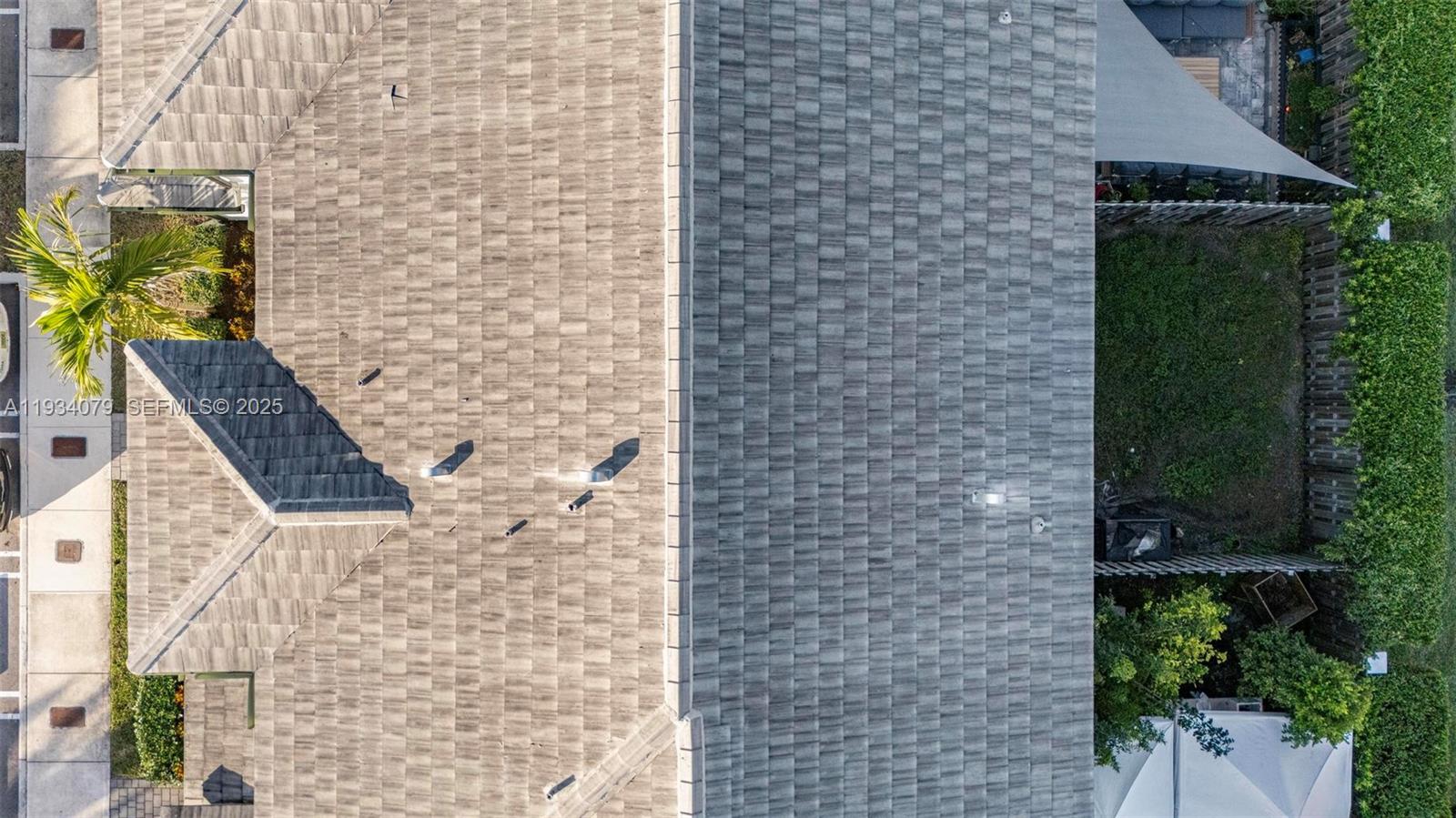 PINE ISLE - Residential