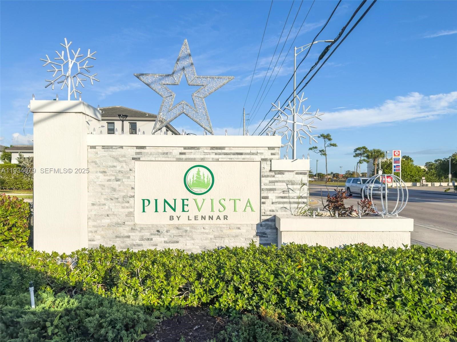 PINE ISLE - Residential