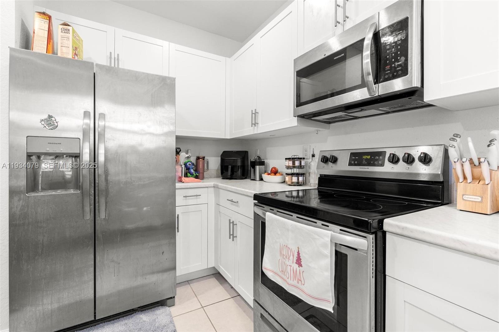 PINE ISLE - Residential