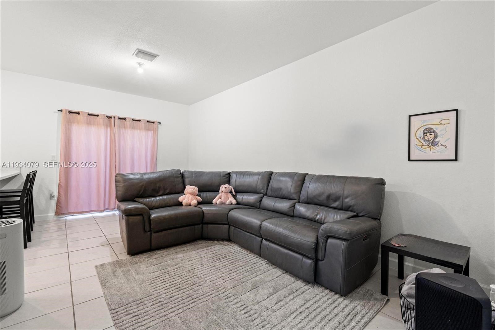 PINE ISLE - Residential