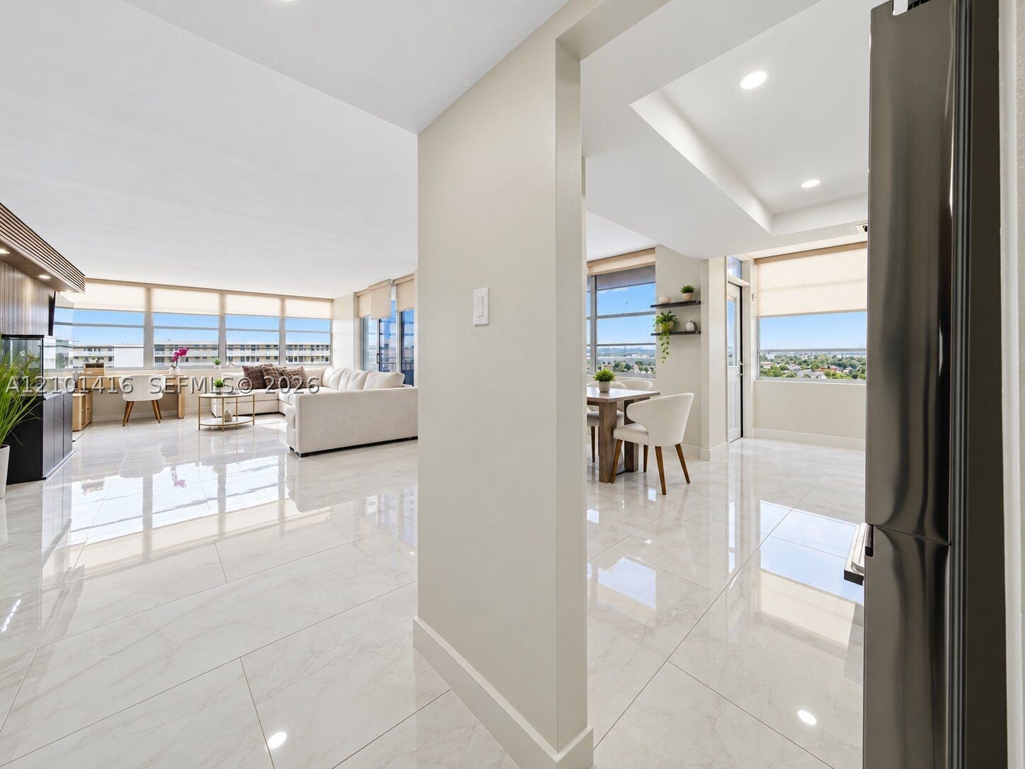 View photos, virtual tours, details... 18011 Biscayne Blvd 505