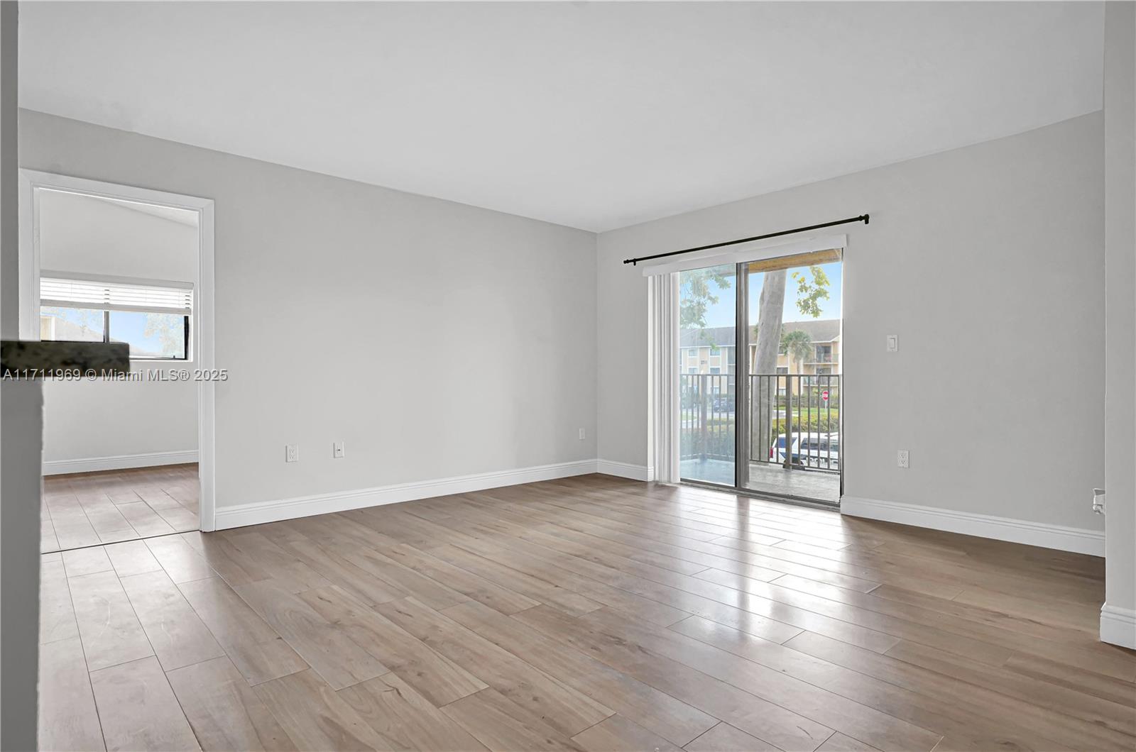 PALMS OF PEMBROKE CONDO - Residential