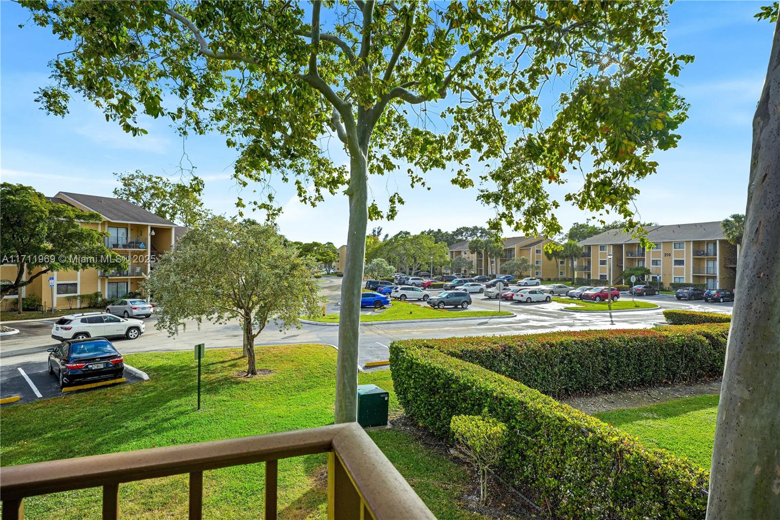 PALMS OF PEMBROKE CONDO - Residential