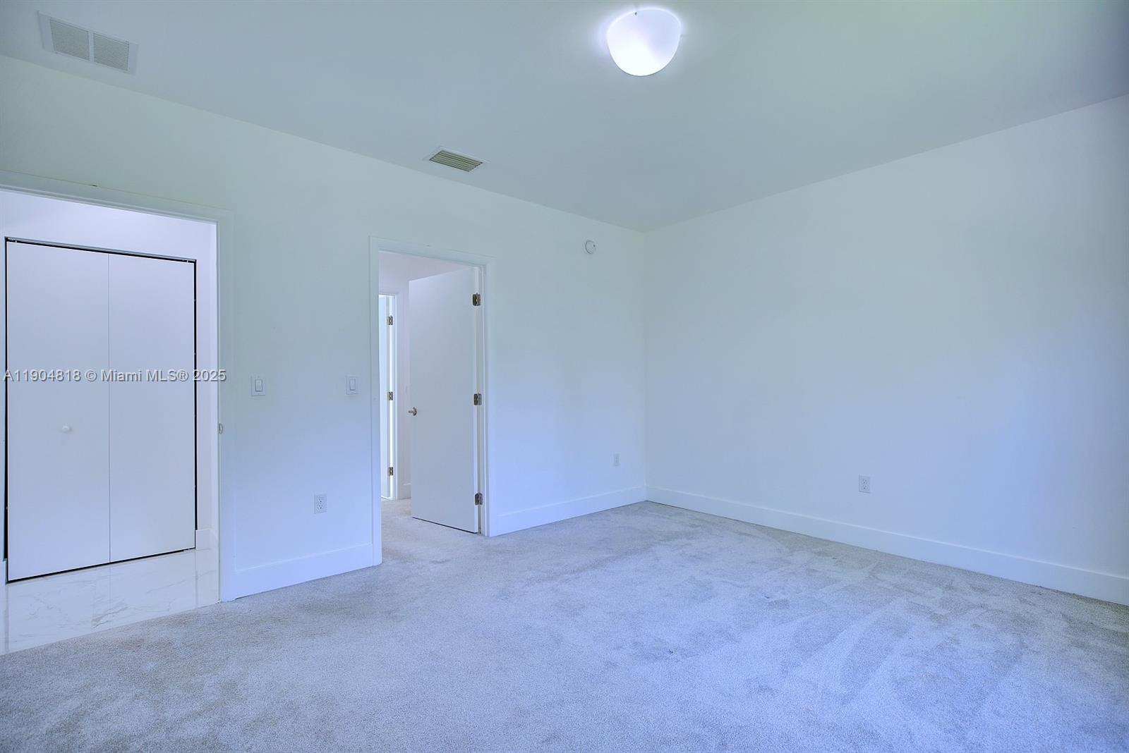 SEB CTRY EST/SEB HILLS ARE - Residential