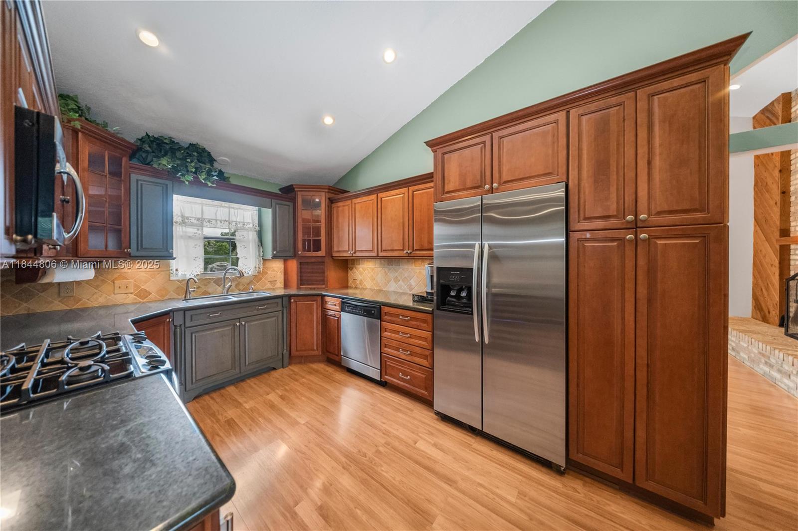 FLA FRUIT LANDS CO SUB NO - Residential