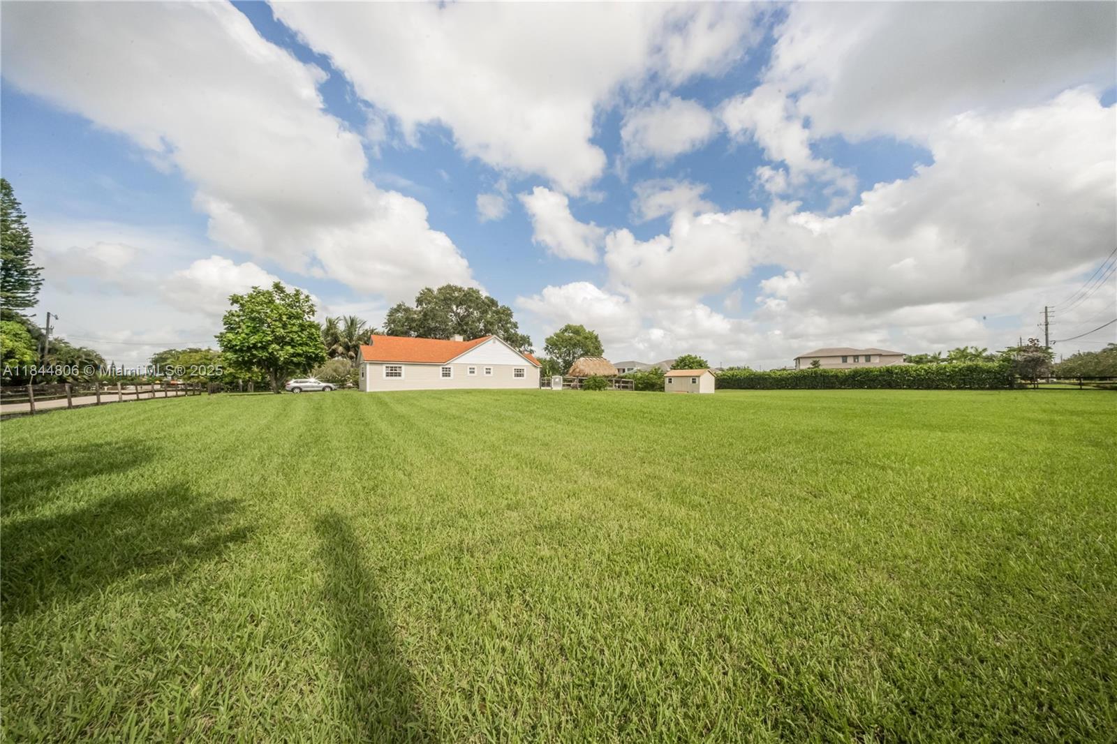 FLA FRUIT LANDS CO SUB NO - Residential