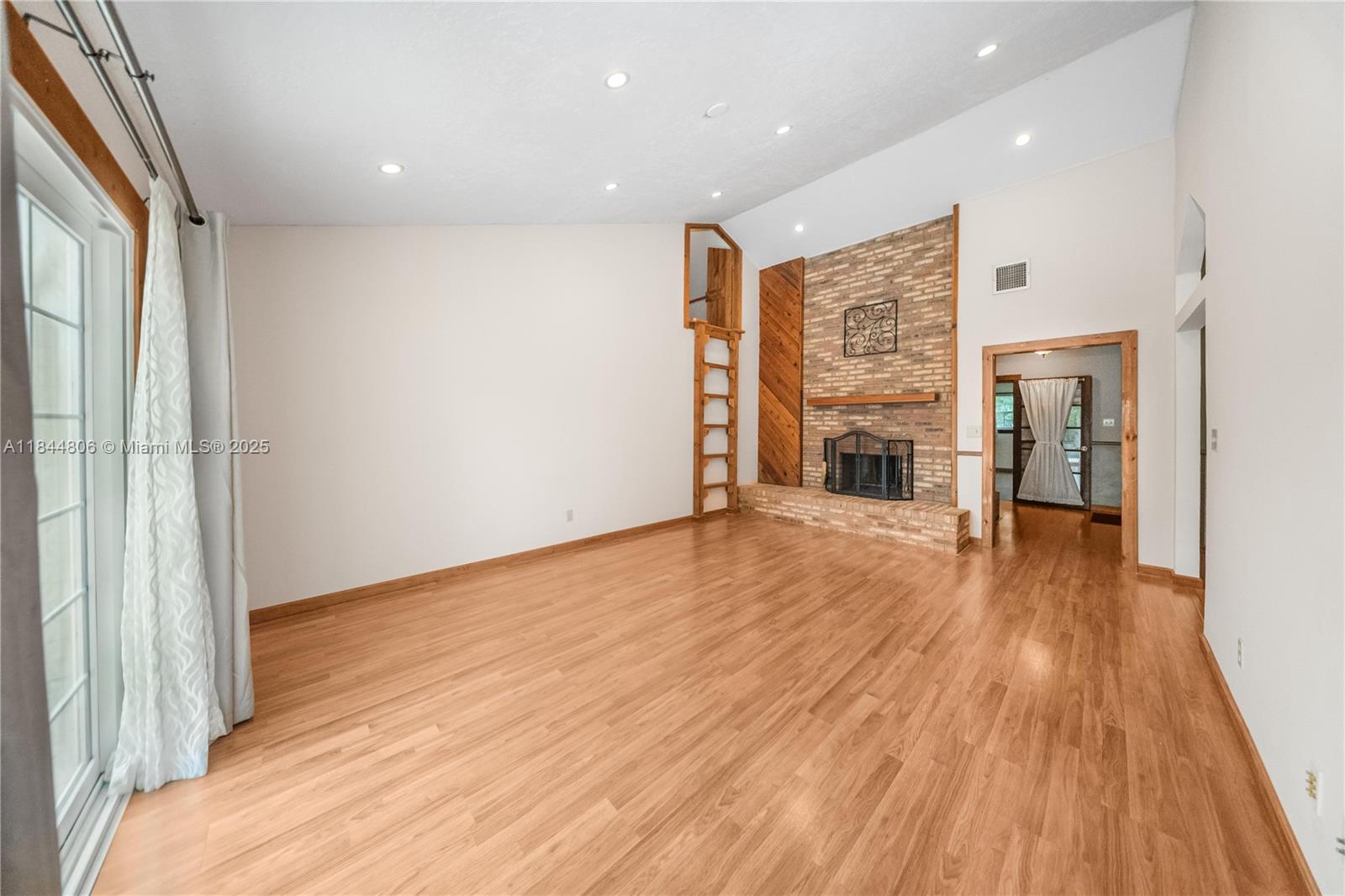 FLA FRUIT LANDS CO SUB NO - Residential