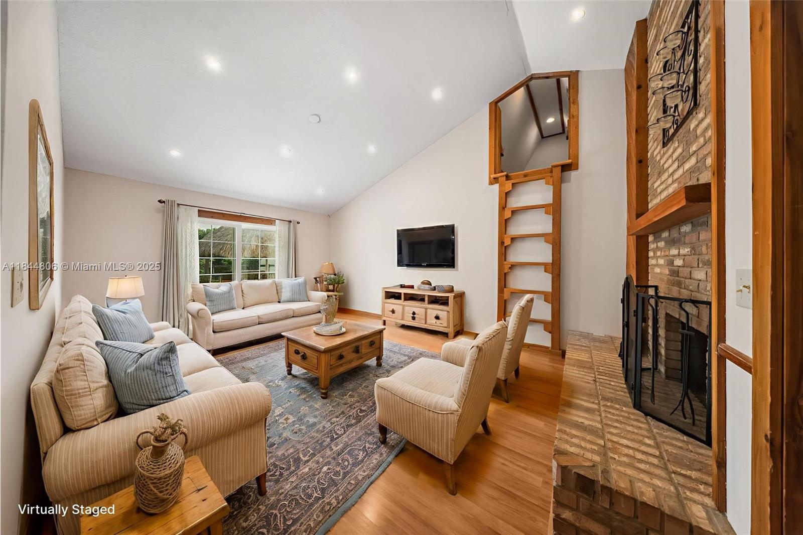 FLA FRUIT LANDS CO SUB NO - Residential