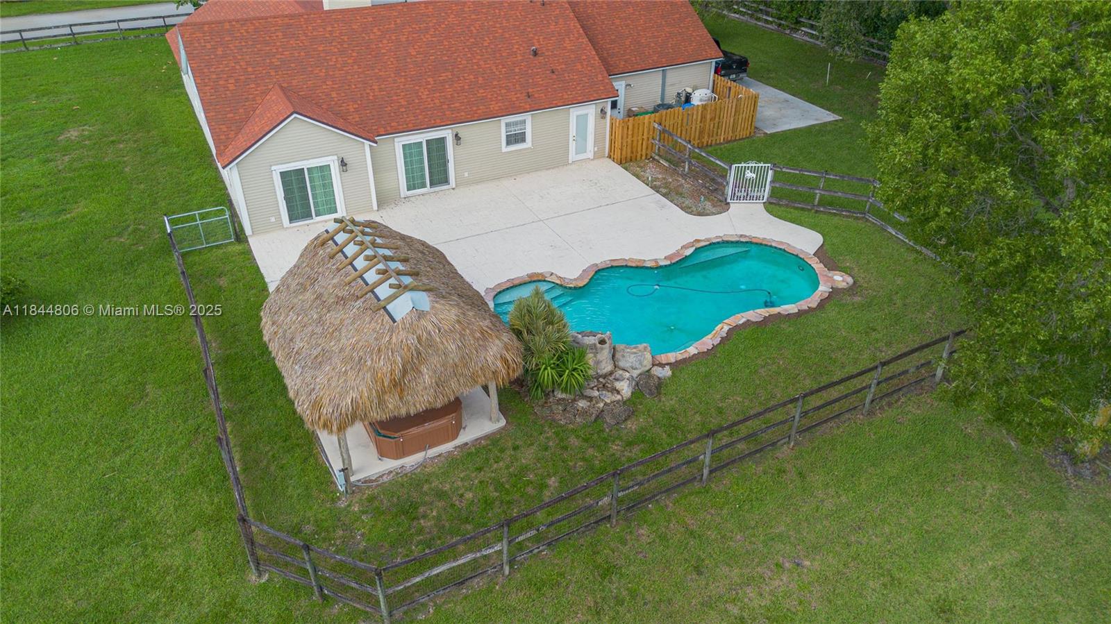 FLA FRUIT LANDS CO SUB NO - Residential