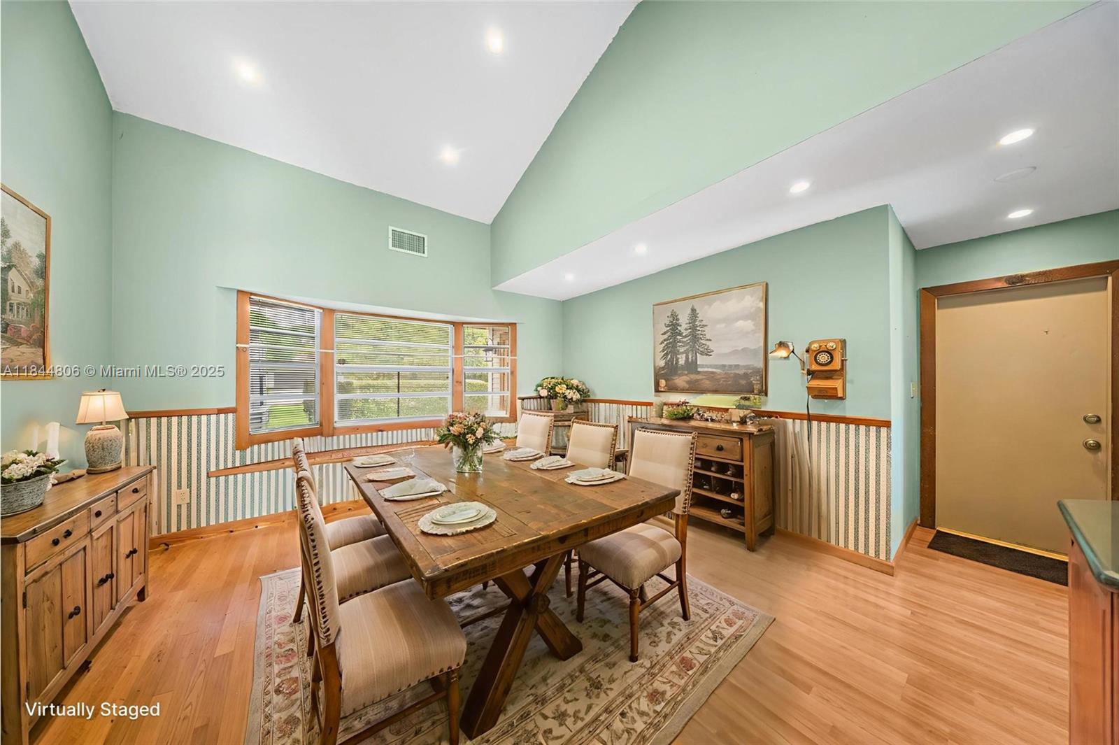 FLA FRUIT LANDS CO SUB NO - Residential