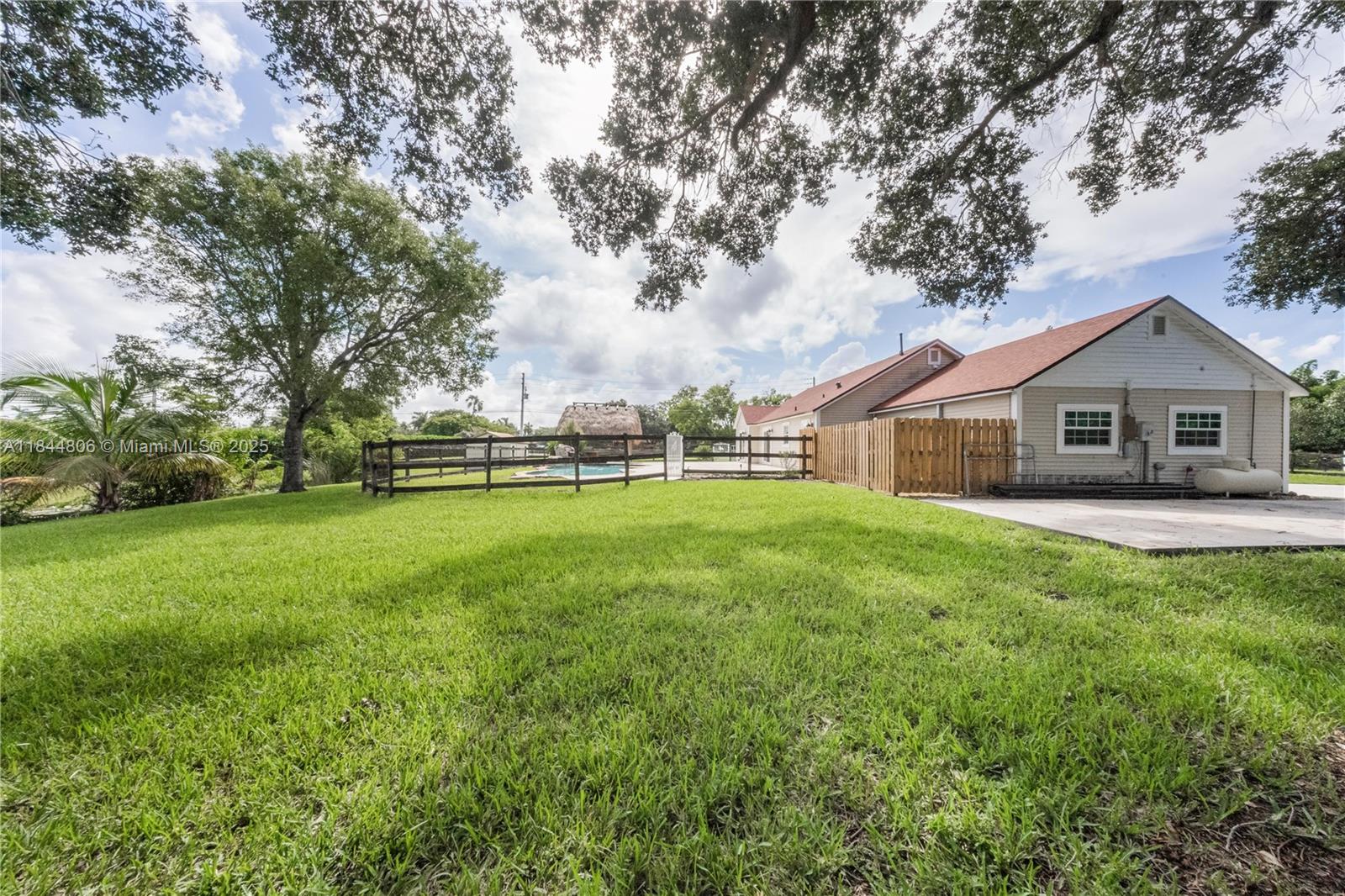 FLA FRUIT LANDS CO SUB NO - Residential