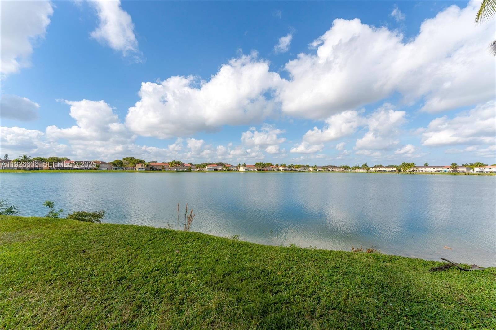 WEITZER SERENA LAKES TOWN - Residential Lease