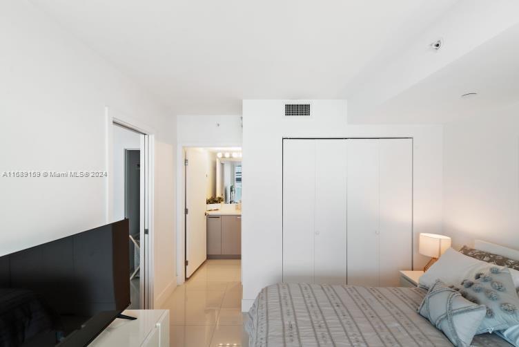 ONE BAY HARBOR CONDO - Residential Lease