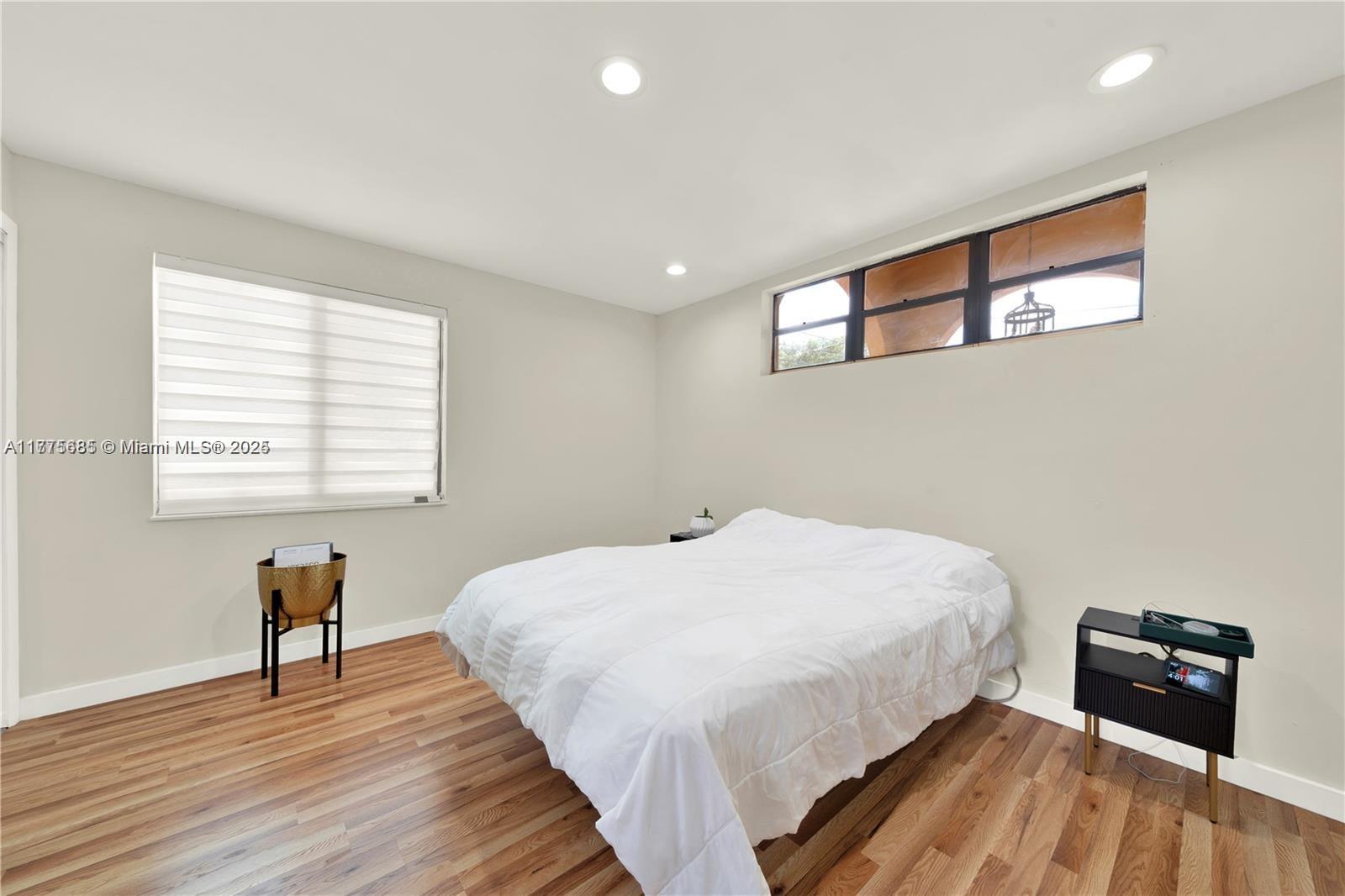 COMFORT GARDENS - Residential Income