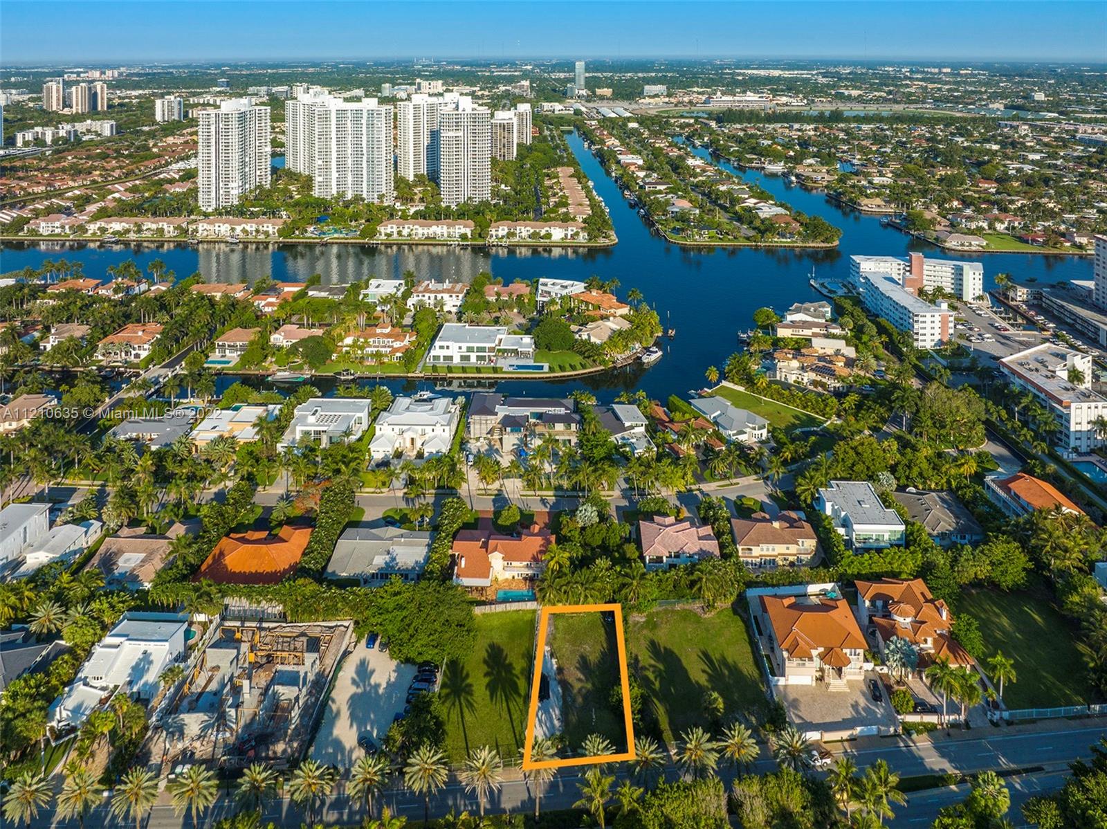 GOLDEN BEACH SEC A - Residential