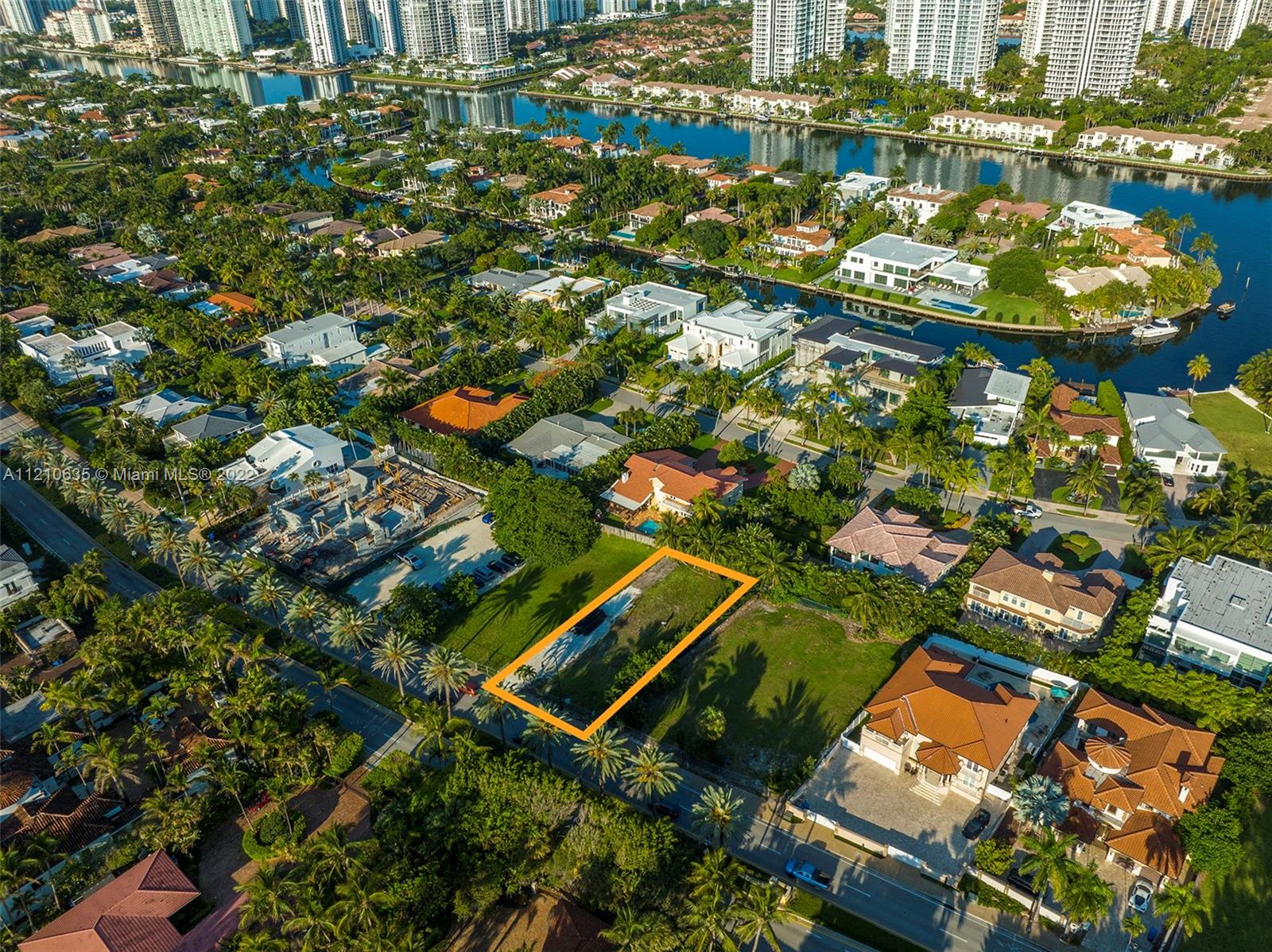 GOLDEN BEACH SEC A - Residential