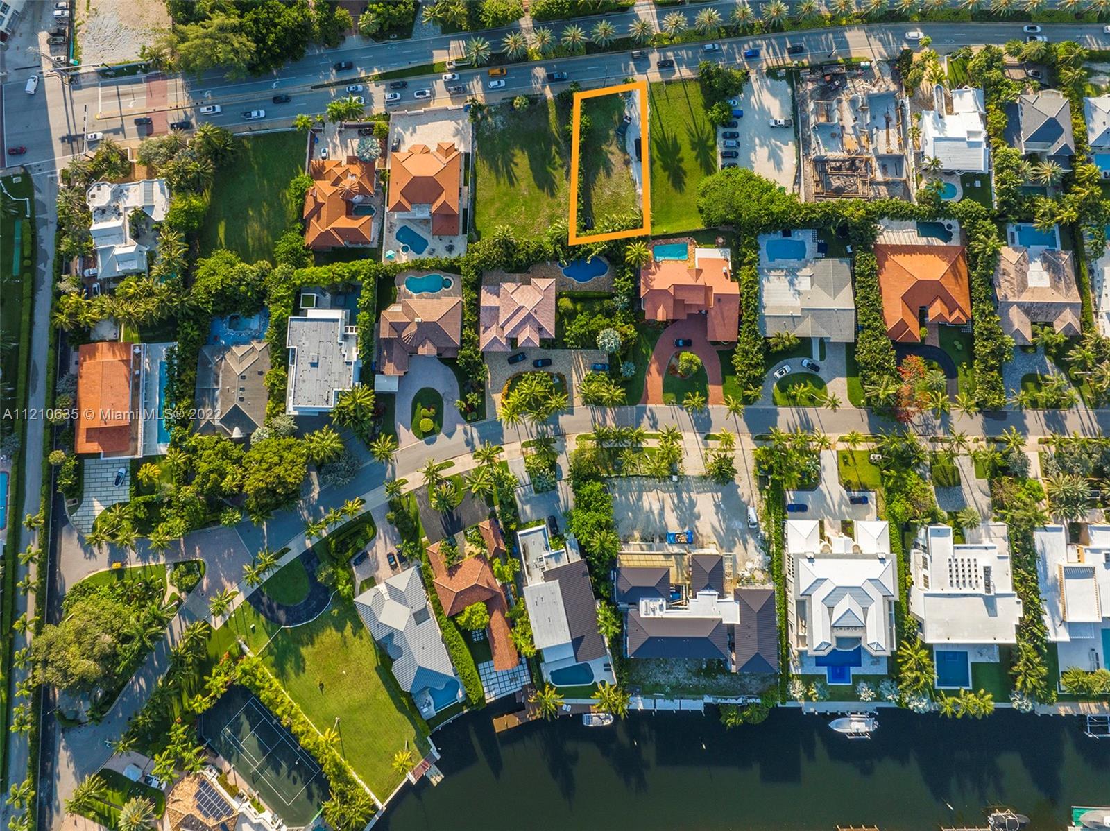 GOLDEN BEACH SEC A - Residential