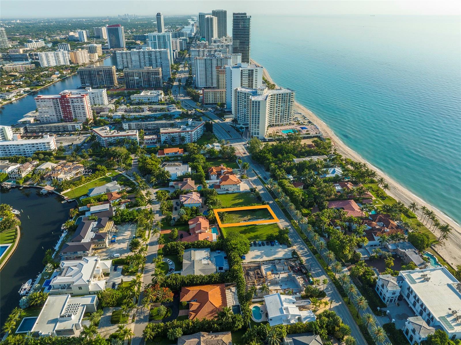 GOLDEN BEACH SEC A - Residential