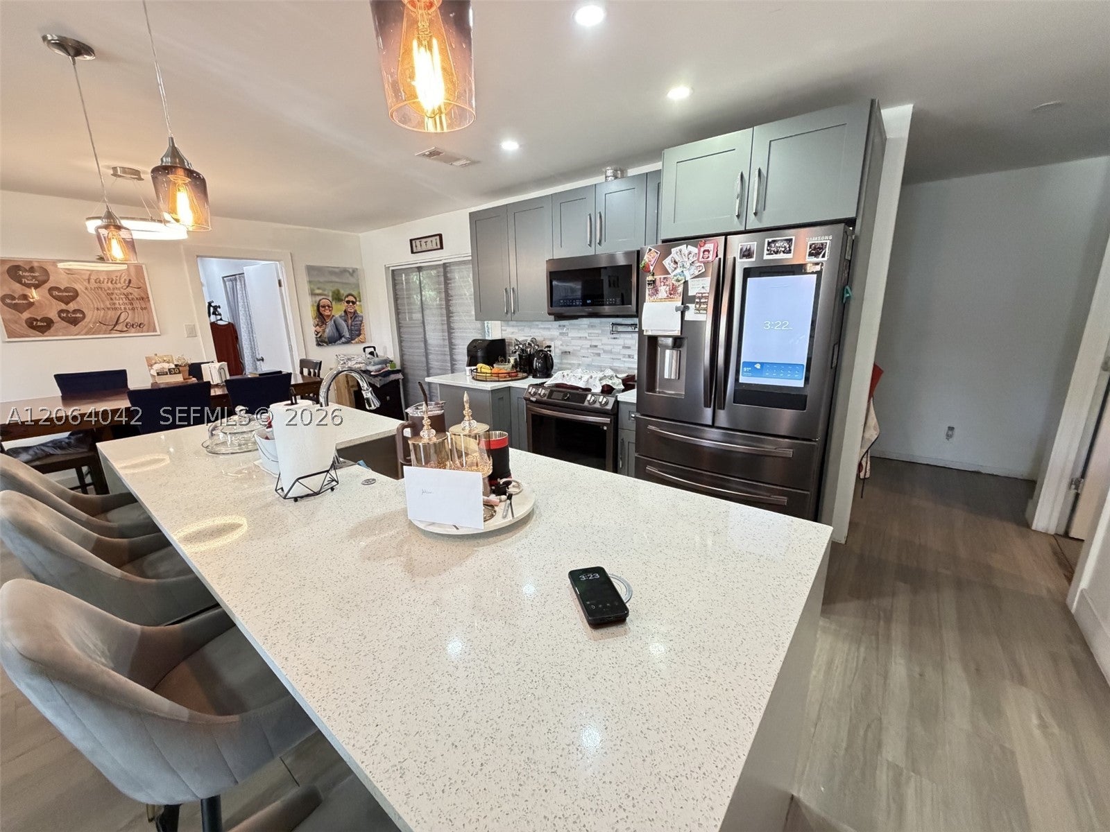 1250 NW 46th St