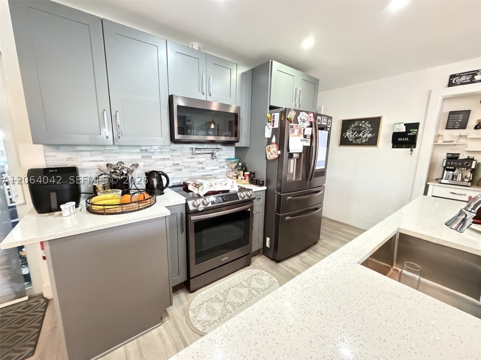 1250 NW 46th St