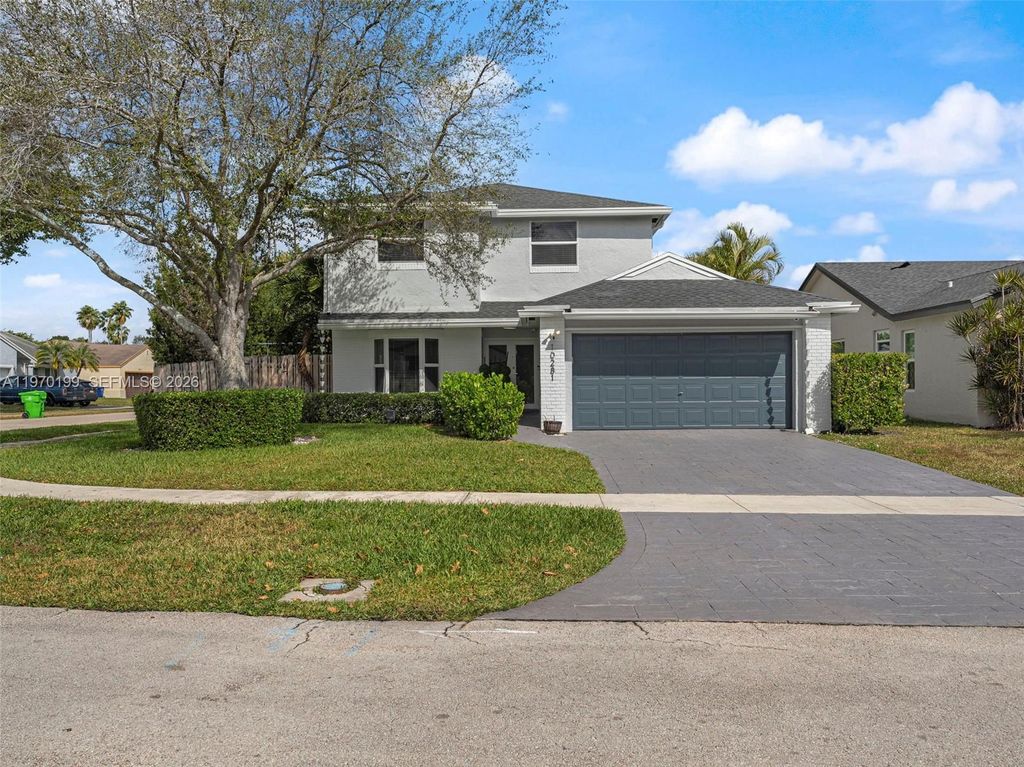 Photo of 10281 NW 32nd St, Sunrise, FL 33351 (MLS # A11970199)