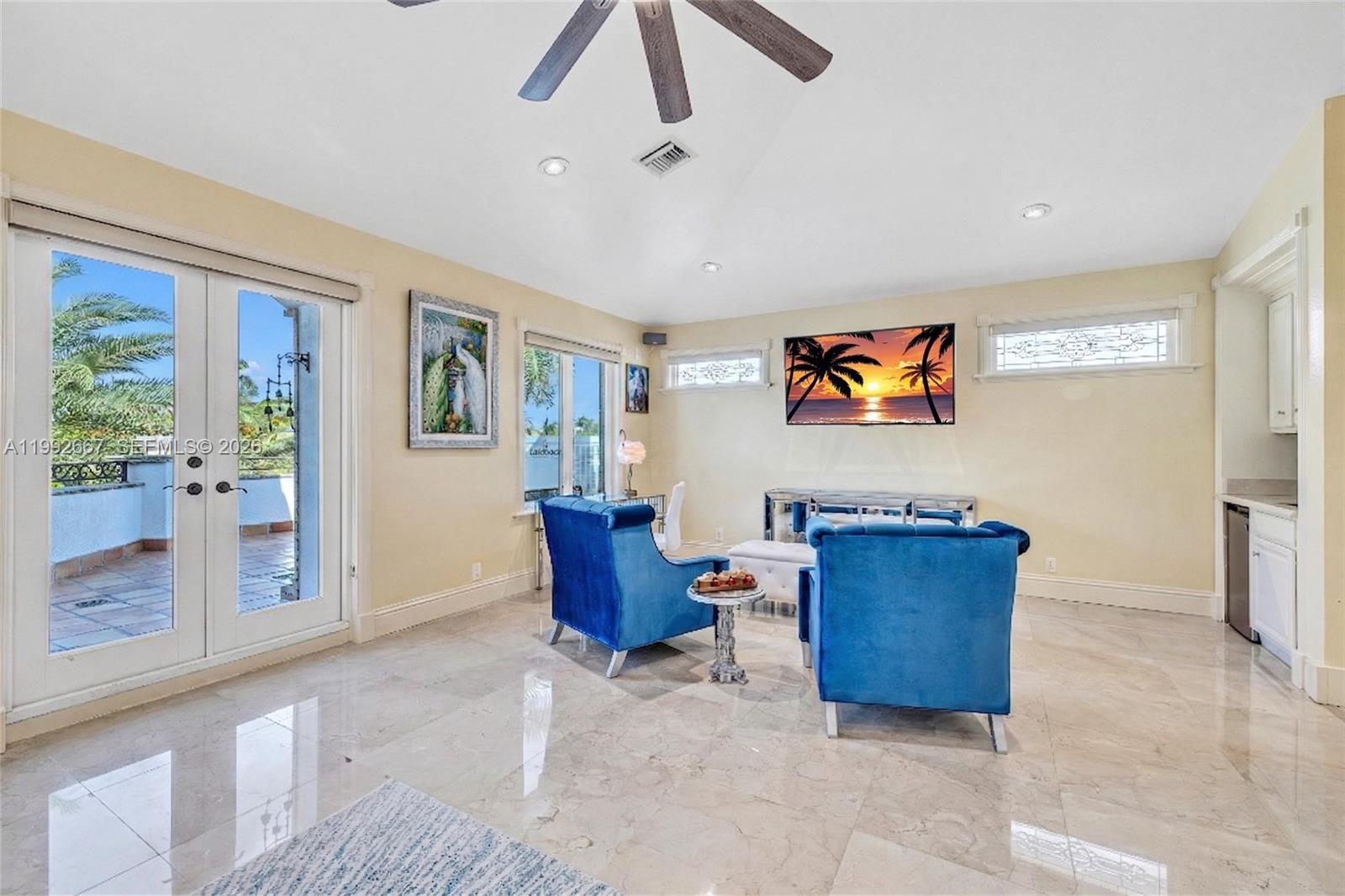 IDLEWYLD RESUB BLKS 8 TO - Residential Lease