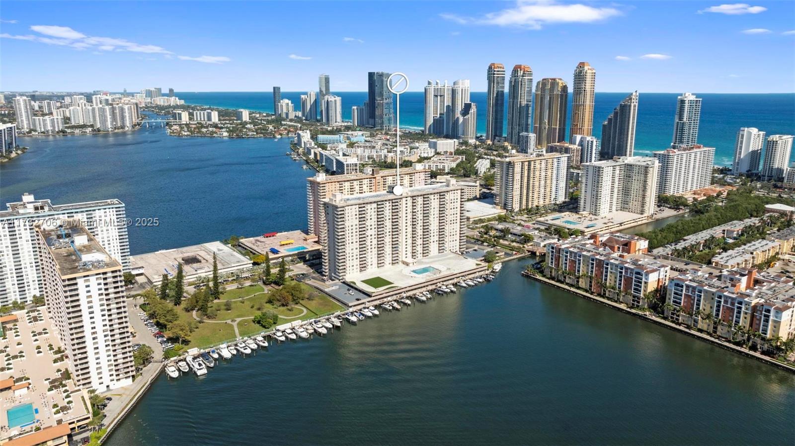 WINSTON TOWERS 100 CONDO - Residential