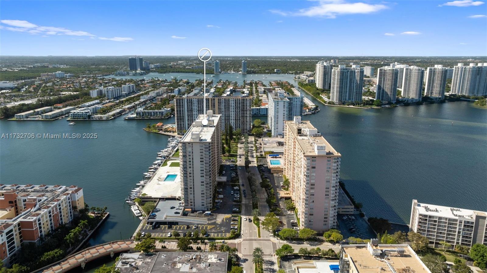 WINSTON TOWERS 100 CONDO - Residential